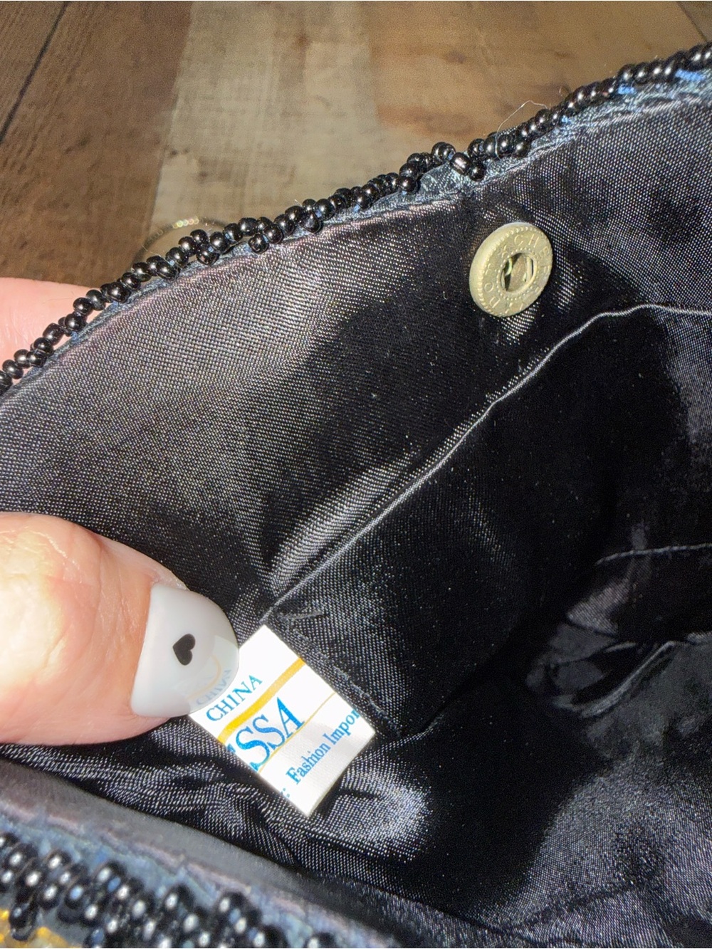 Vanessa beaded evening bag - Picture 9 of 13